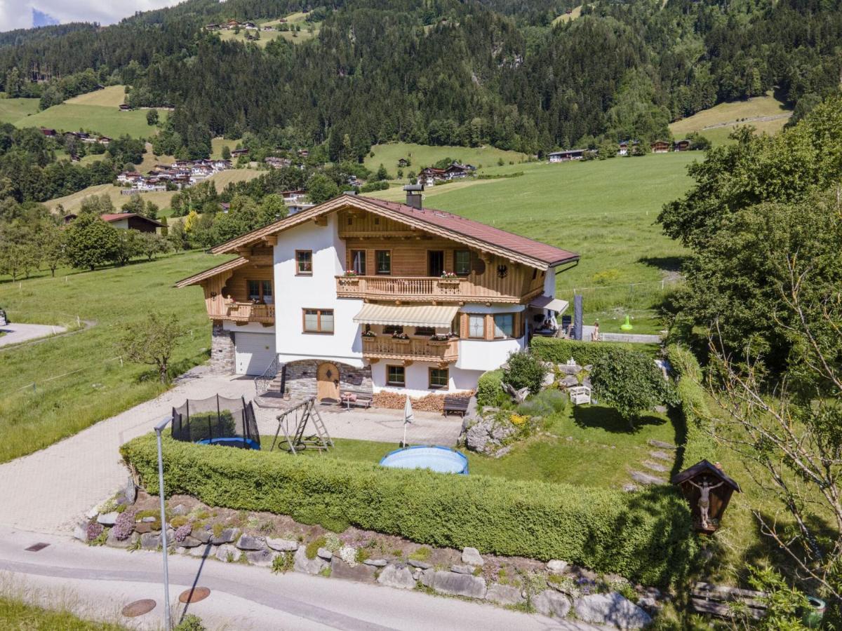 Beautiful Apartment In Ramsau With Balcony Ramsau im Zillertal Bagian luar foto