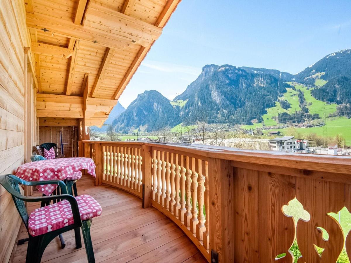 Beautiful Apartment In Ramsau With Balcony Ramsau im Zillertal Bagian luar foto